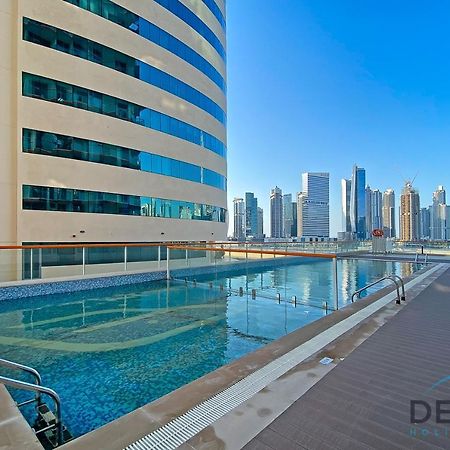 דובאי Intimate Studio At Millennium Binghatti Residence Business Bay By Deluxe Holiday Homes מראה חיצוני תמונה