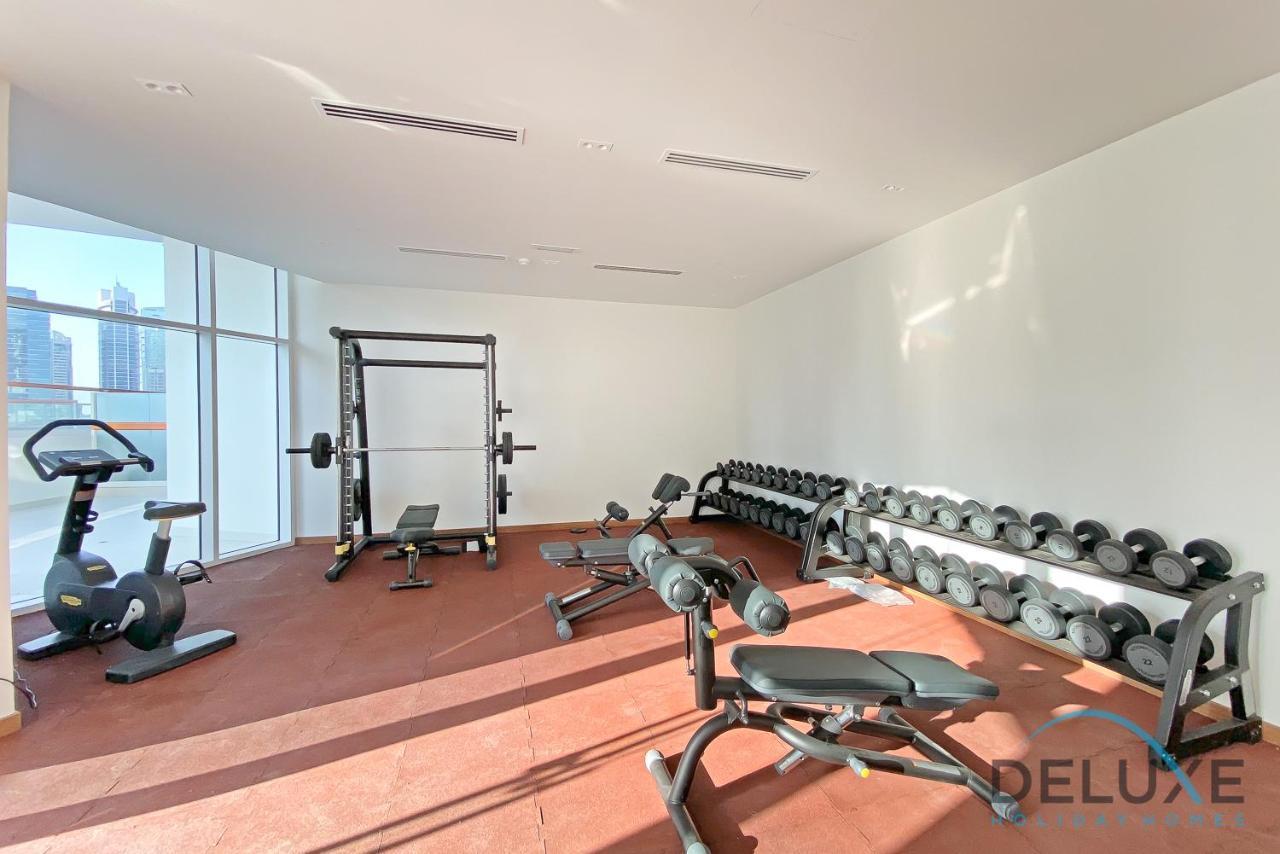 דובאי Intimate Studio At Millennium Binghatti Residence Business Bay By Deluxe Holiday Homes מראה חיצוני תמונה